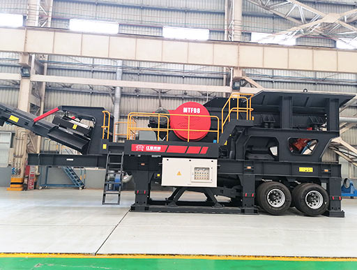 轮胎式移动破碎站